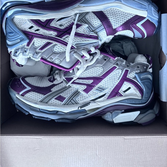 Women\'s Purple and White Running Shoes